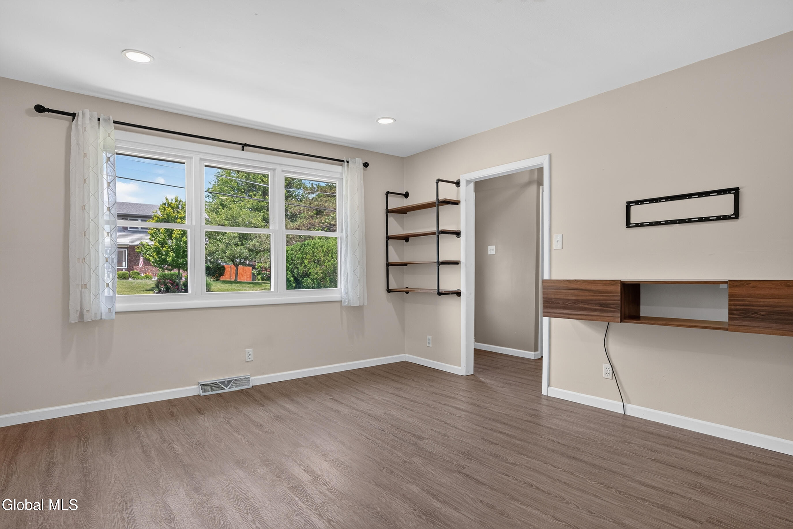 111 Daytona Avenue Albany NY 12203