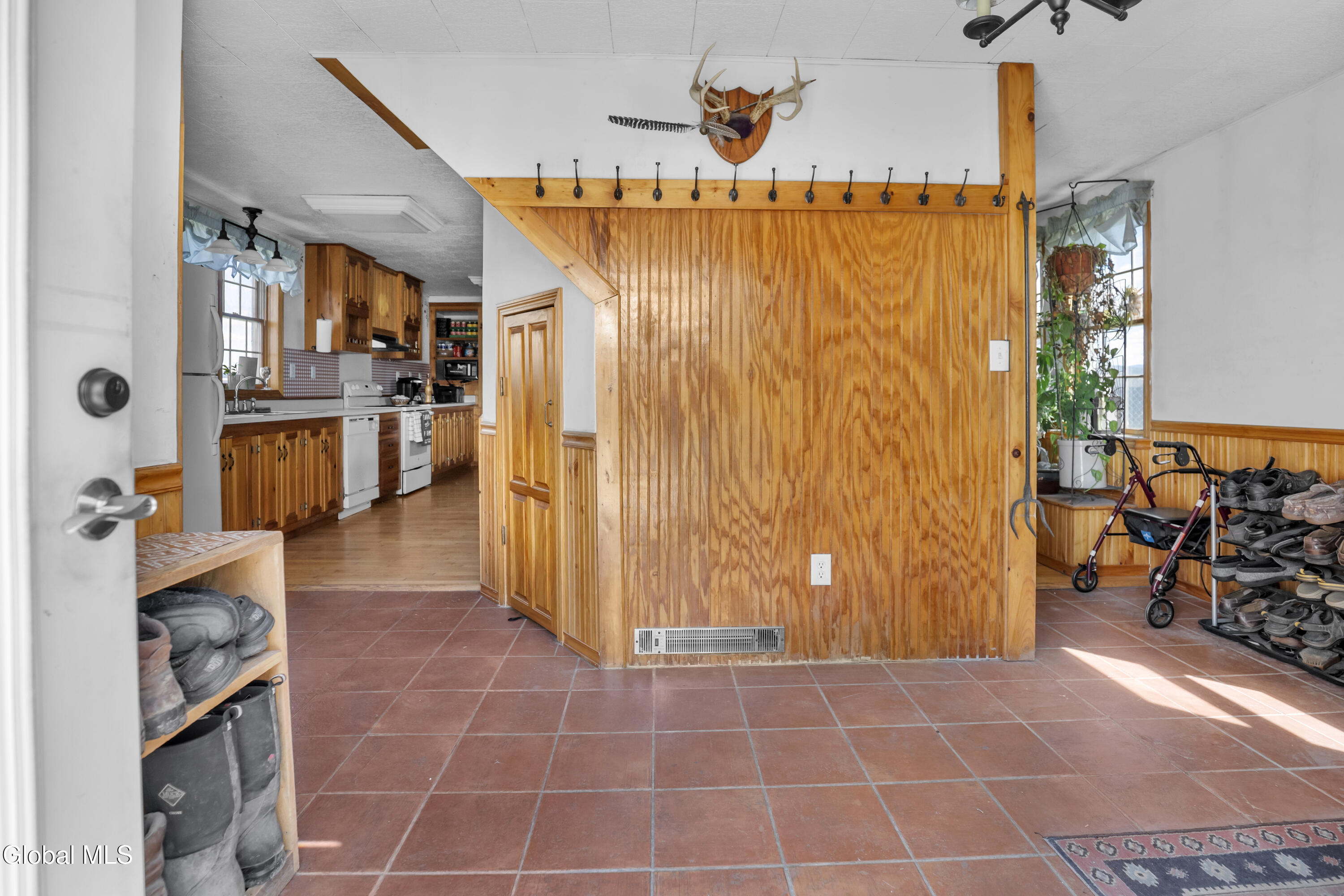 3011 State Route 22a Hampton NY 12837