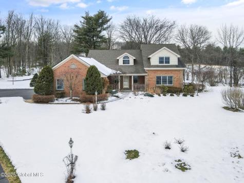 620 Reutter Drive Duanesburg NY 12056