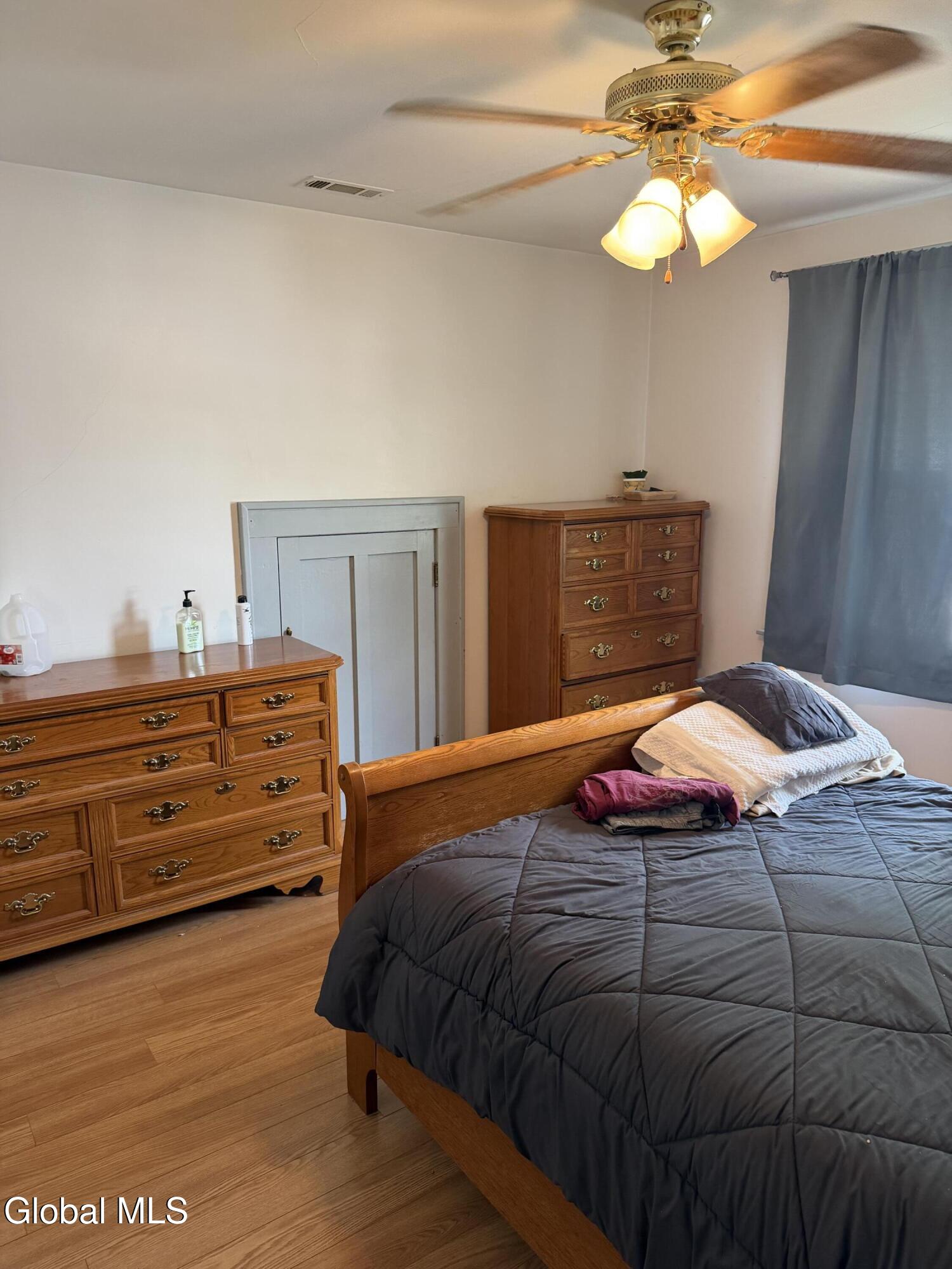 835 Dean Street Schenectady NY 12309