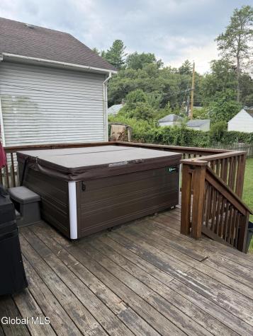 835 Dean Street Schenectady NY 12309