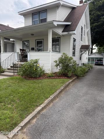 835 Dean Street Schenectady NY 12309