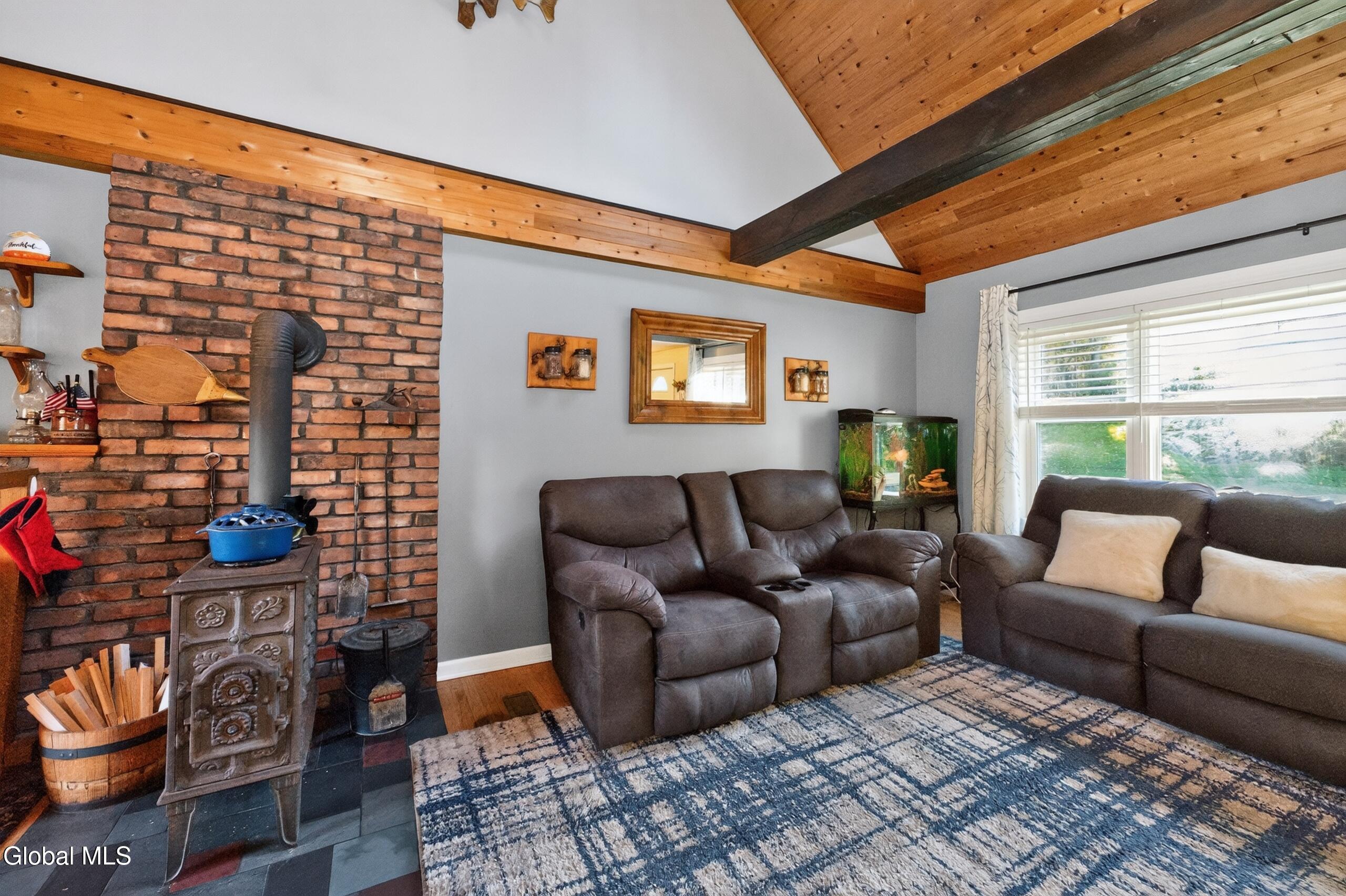 206 South Road Cropseyville NY 12052