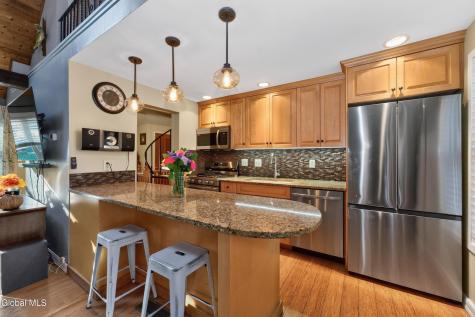 206 South Road Cropseyville NY 12052
