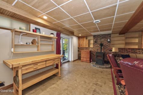 206 South Road Cropseyville NY 12052