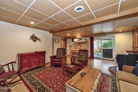 206 South Road Cropseyville NY 12052