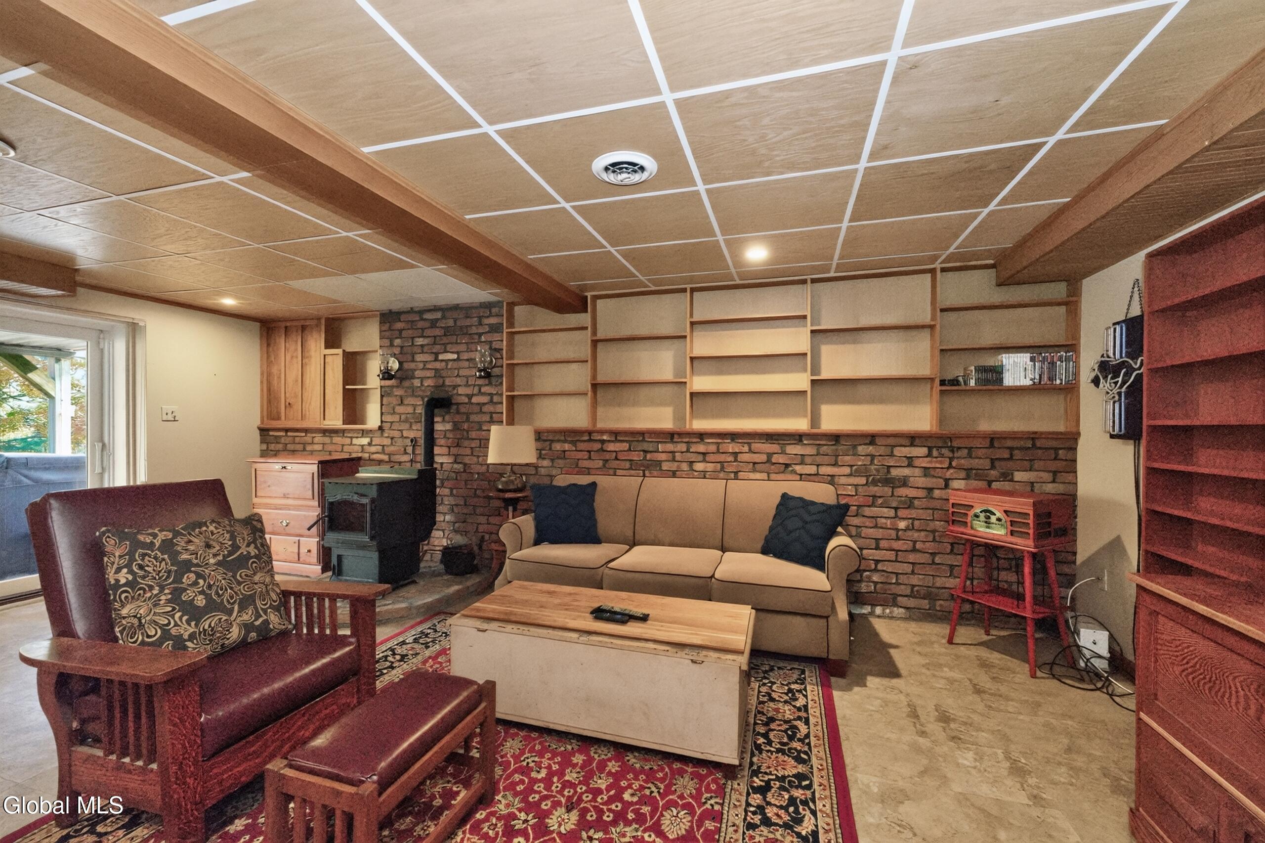 206 South Road Cropseyville NY 12052