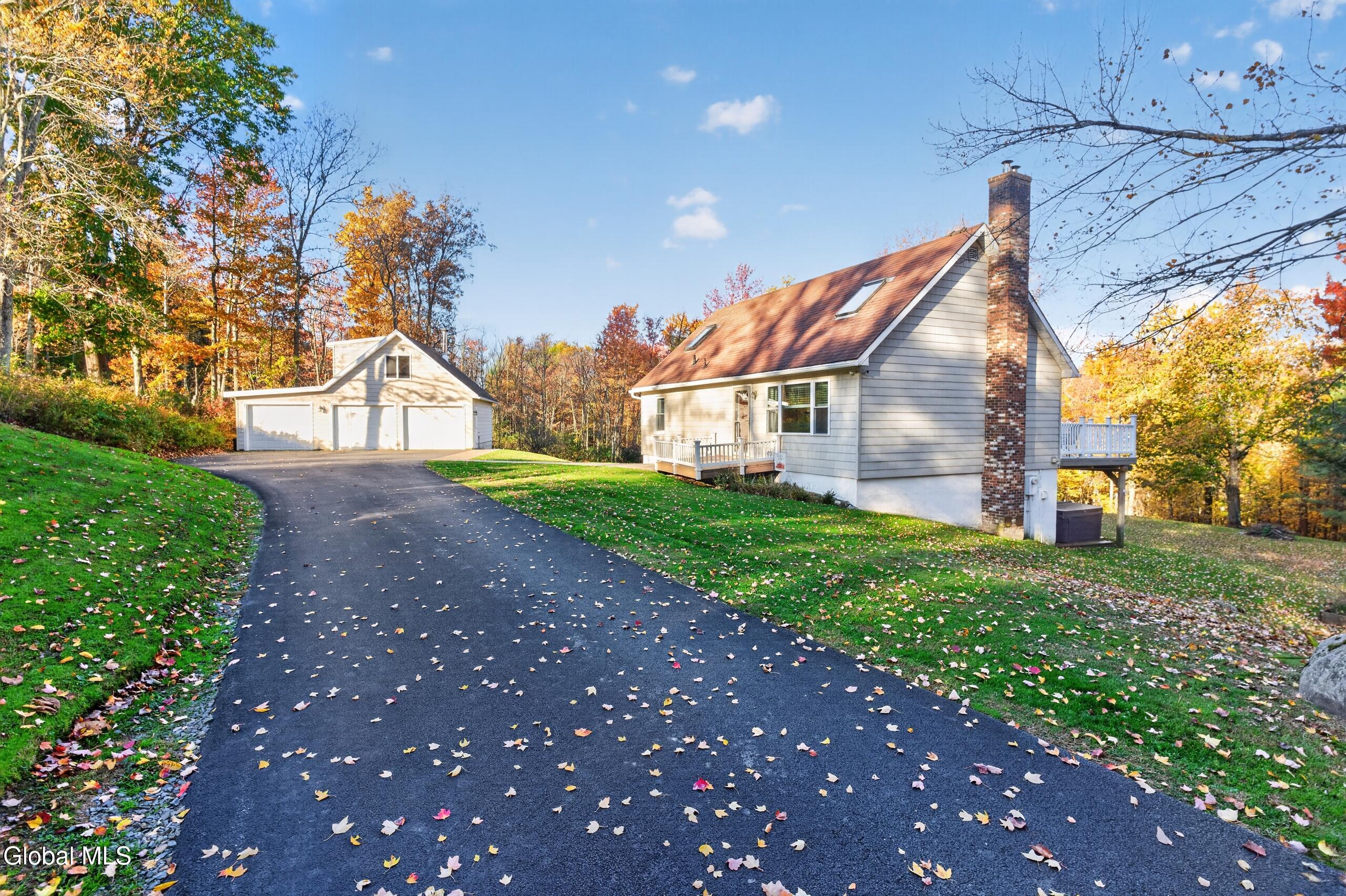 206 South Road Cropseyville NY 12052