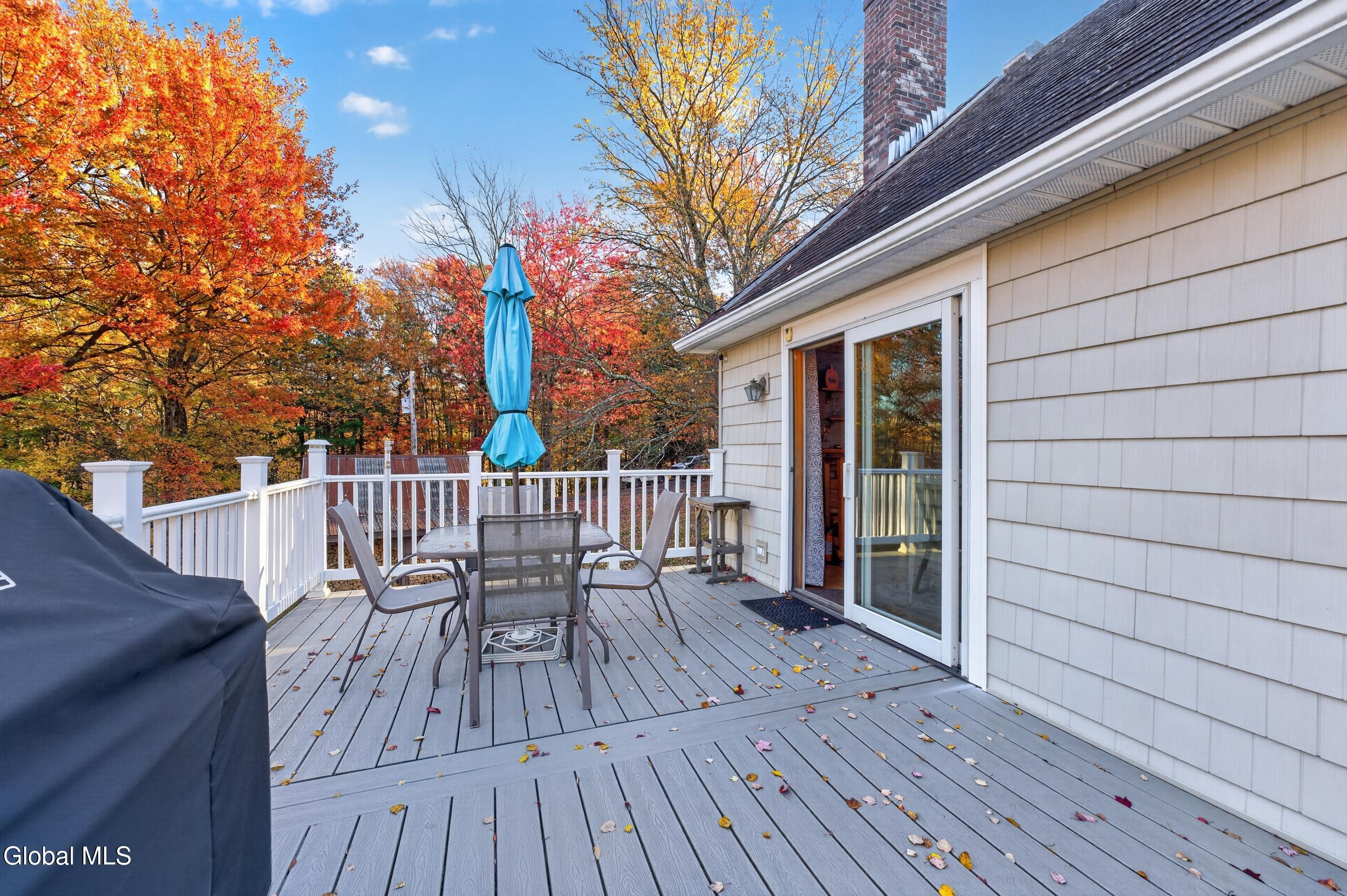 206 South Road Cropseyville NY 12052