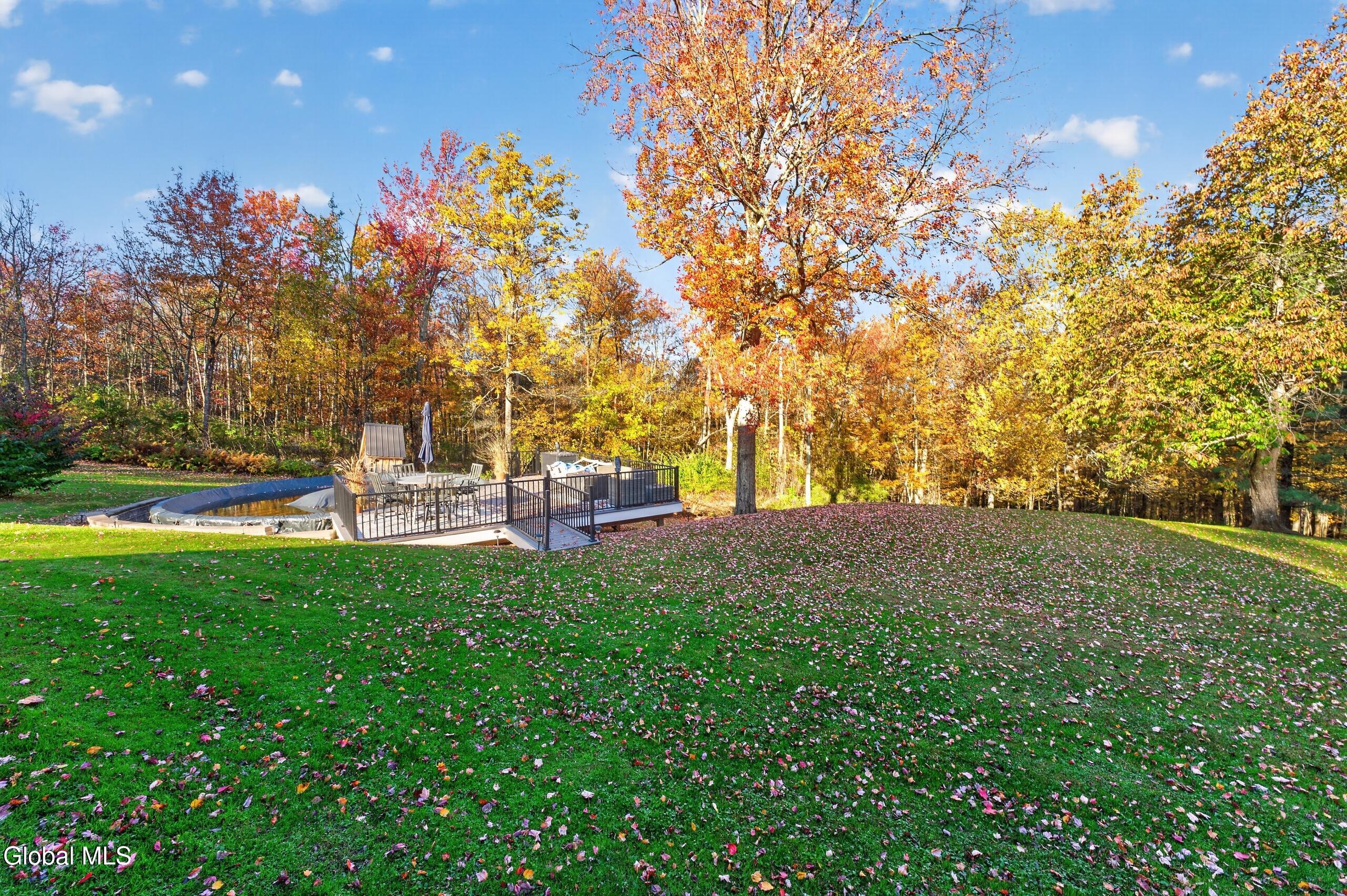 206 South Road Cropseyville NY 12052