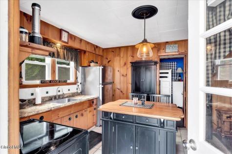 1475 N Shore Road Day NY 12835