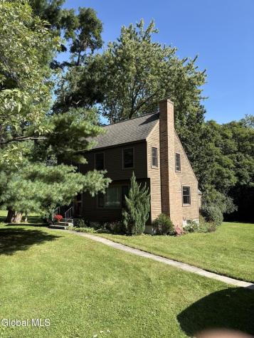 272 Brandle Road Altamont NY 12009