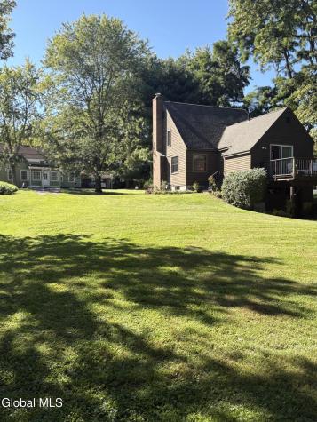 272 Brandle Road Altamont NY 12009