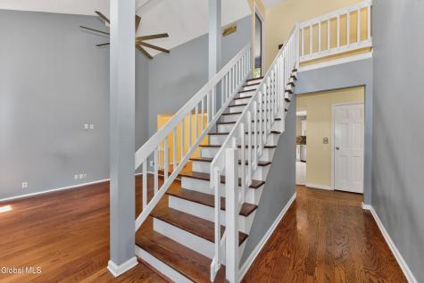 15 Arbor Lane Clifton Park NY 12065