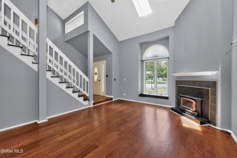 15 Arbor Lane Clifton Park NY 12065