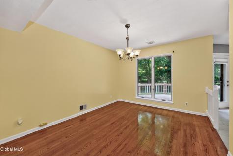 15 Arbor Lane Clifton Park NY 12065