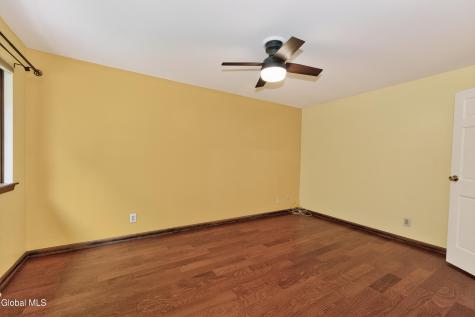15 Arbor Lane Clifton Park NY 12065