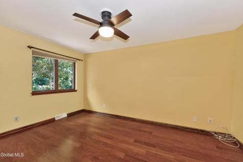 15 Arbor Lane Clifton Park NY 12065