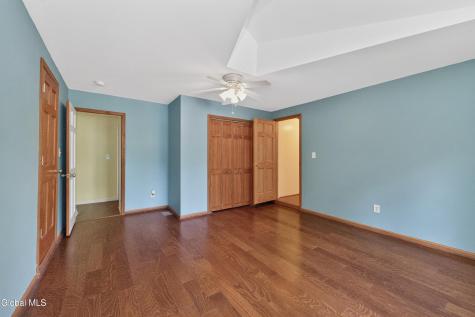 15 Arbor Lane Clifton Park NY 12065