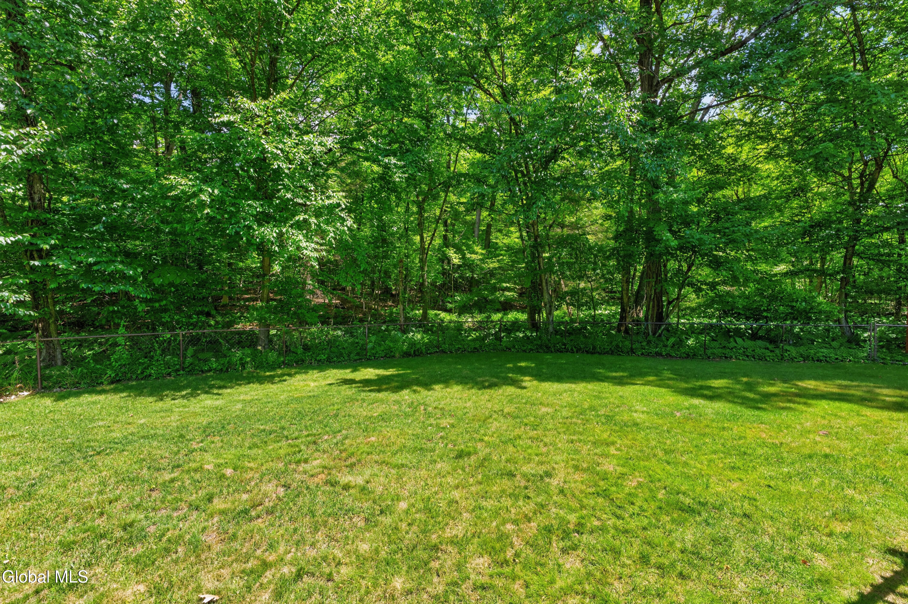 15 Arbor Lane Clifton Park NY 12065