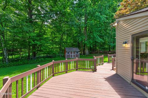 15 Arbor Lane Clifton Park NY 12065