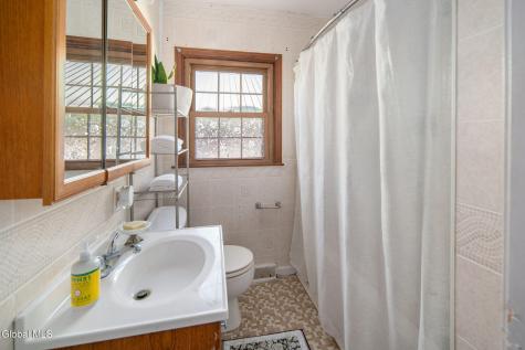 421 Unionville Feura Bush Road Feura Bush NY 12067