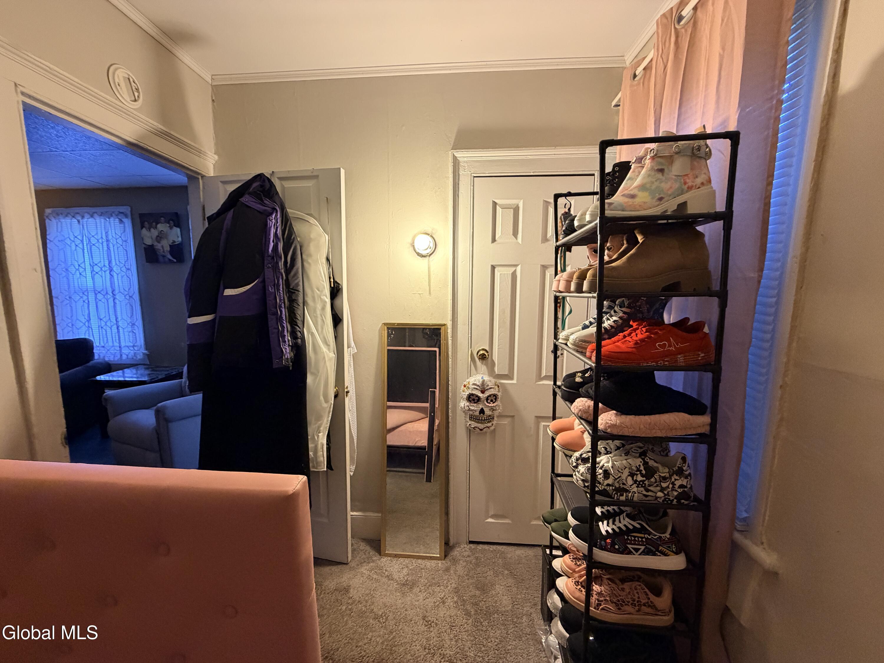 680 5th Avenue Troy NY 12182