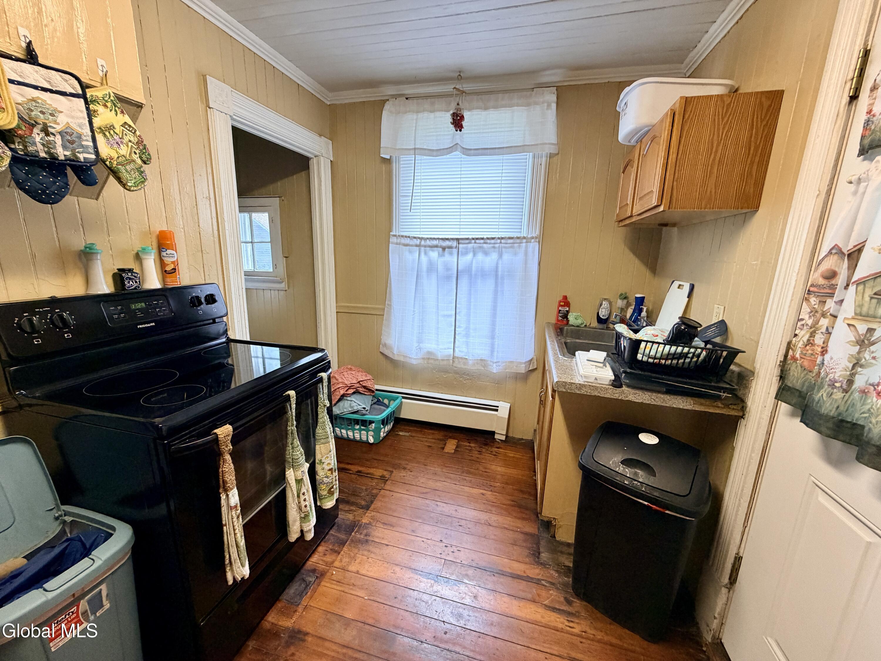 680 5th Avenue Troy NY 12182