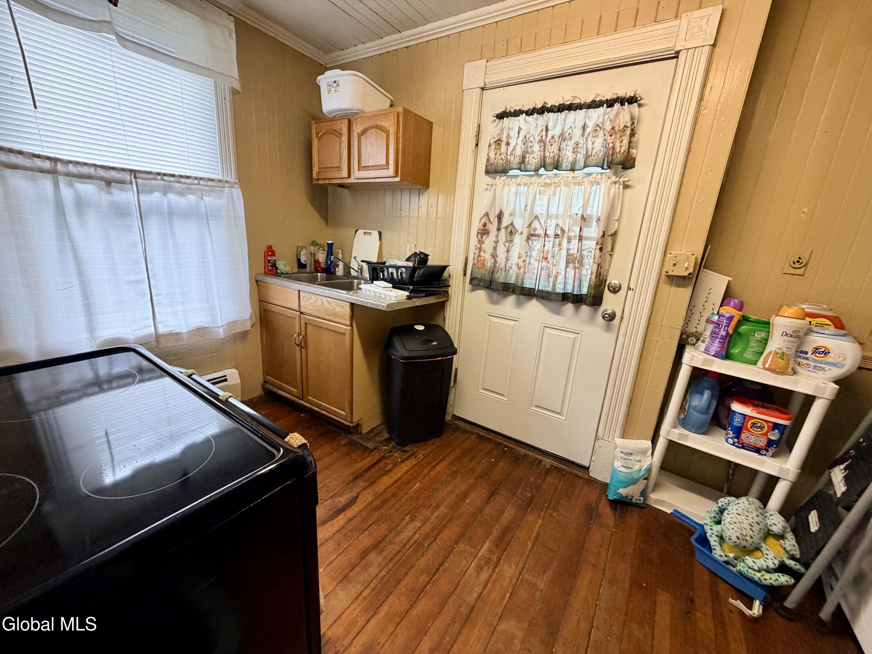 680 5th Avenue Troy NY 12182