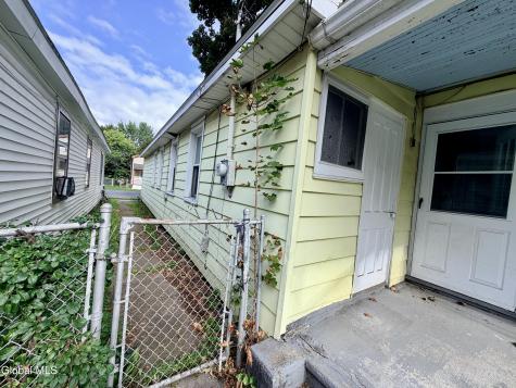 680 5th Avenue Troy NY 12182