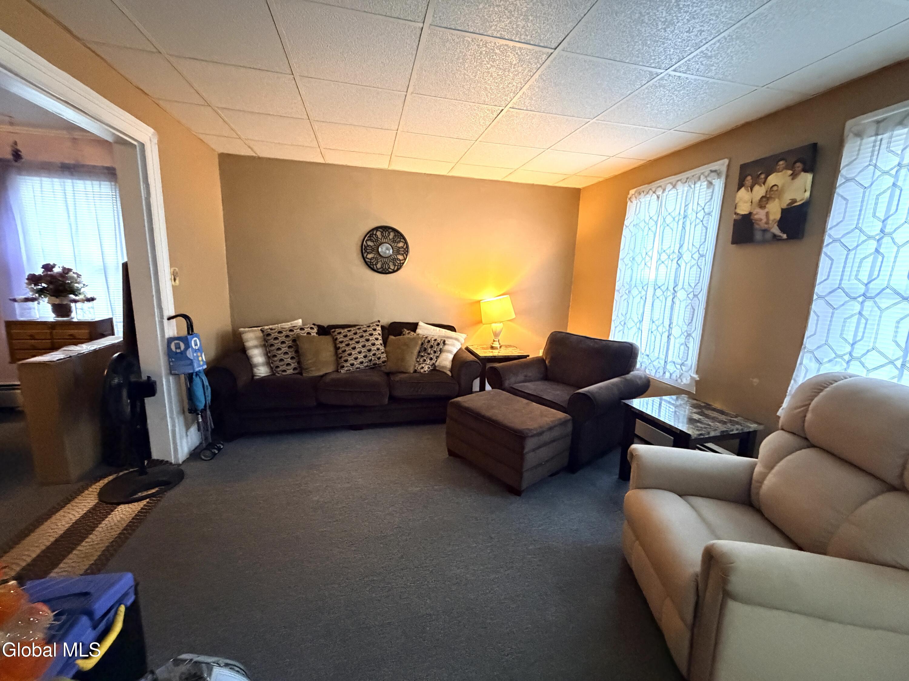 680 5th Avenue Troy NY 12182
