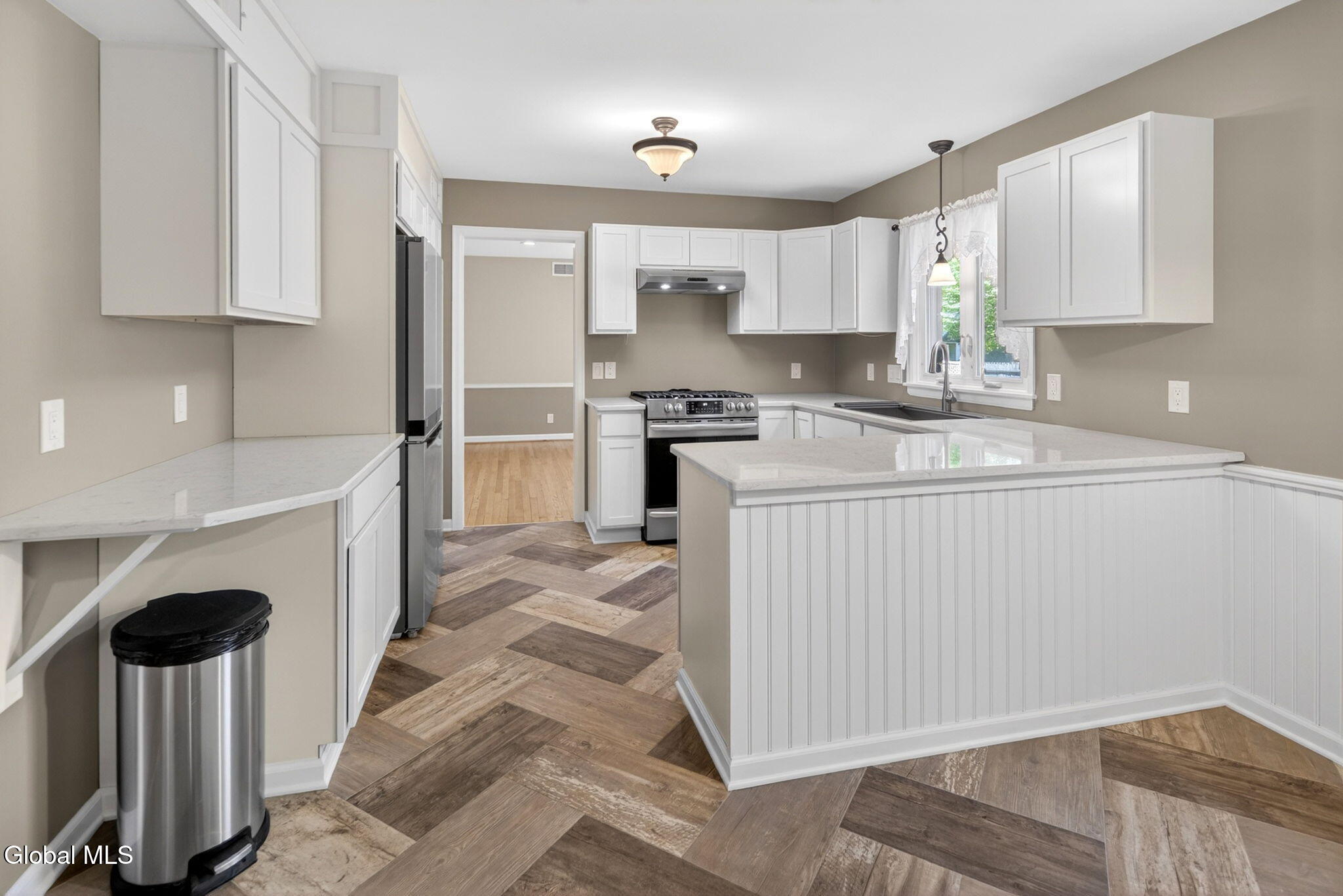 10 Willo Lane Loudonville NY 12211