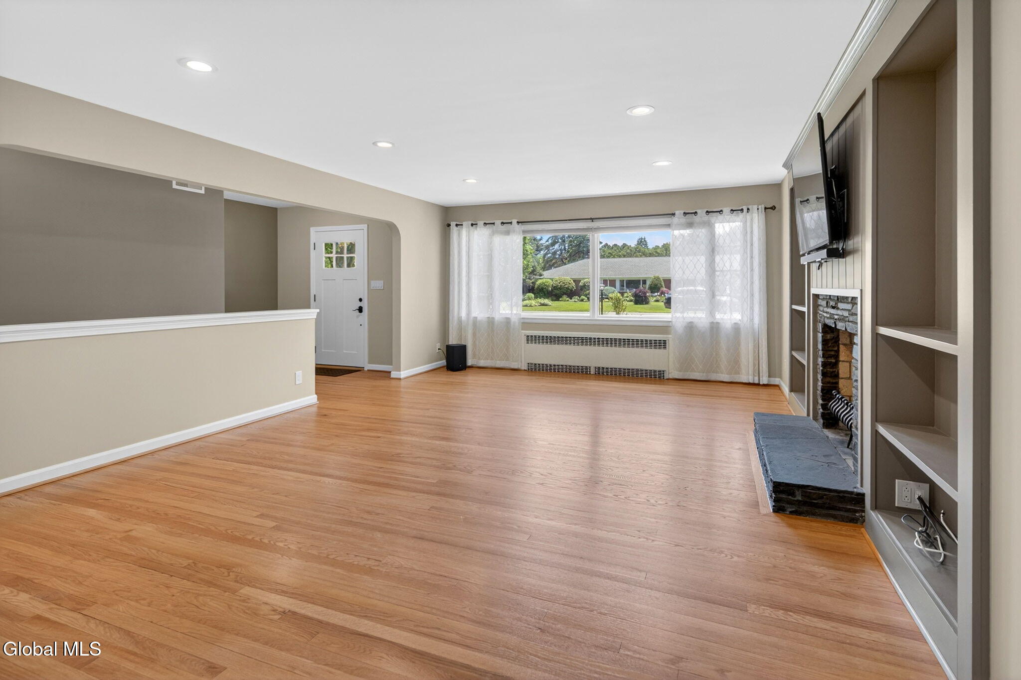 10 Willo Lane Loudonville NY 12211
