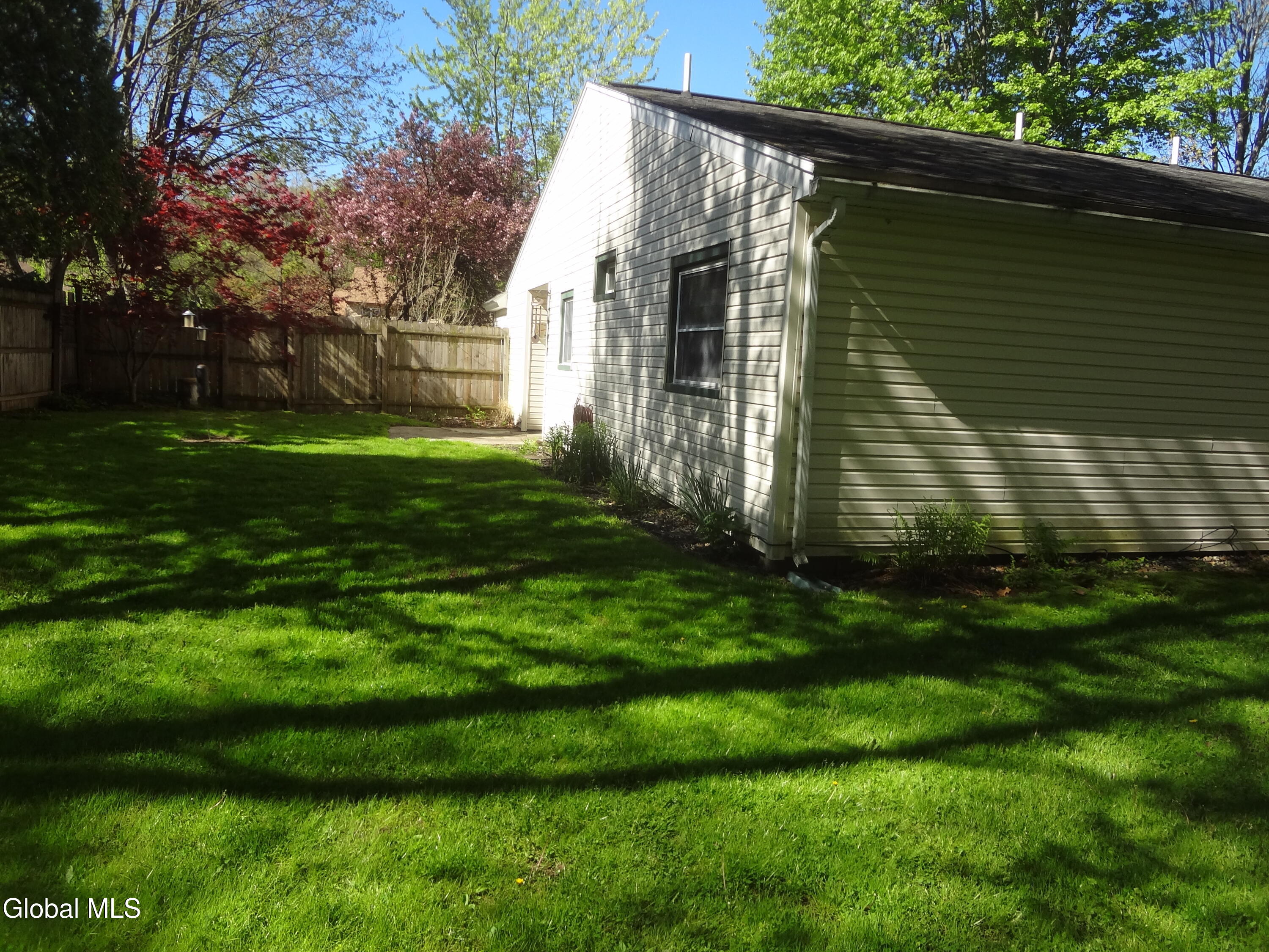 21A Woodcliffe Drive Clifton Park NY 12065