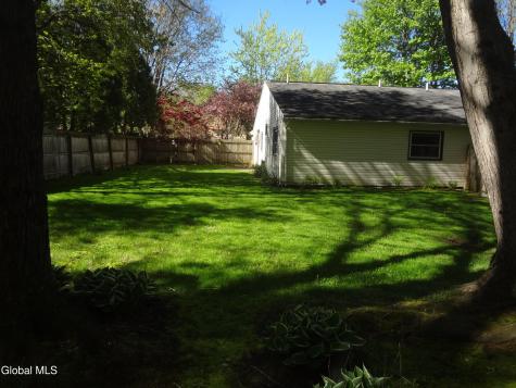 21A Woodcliffe Drive Clifton Park NY 12065