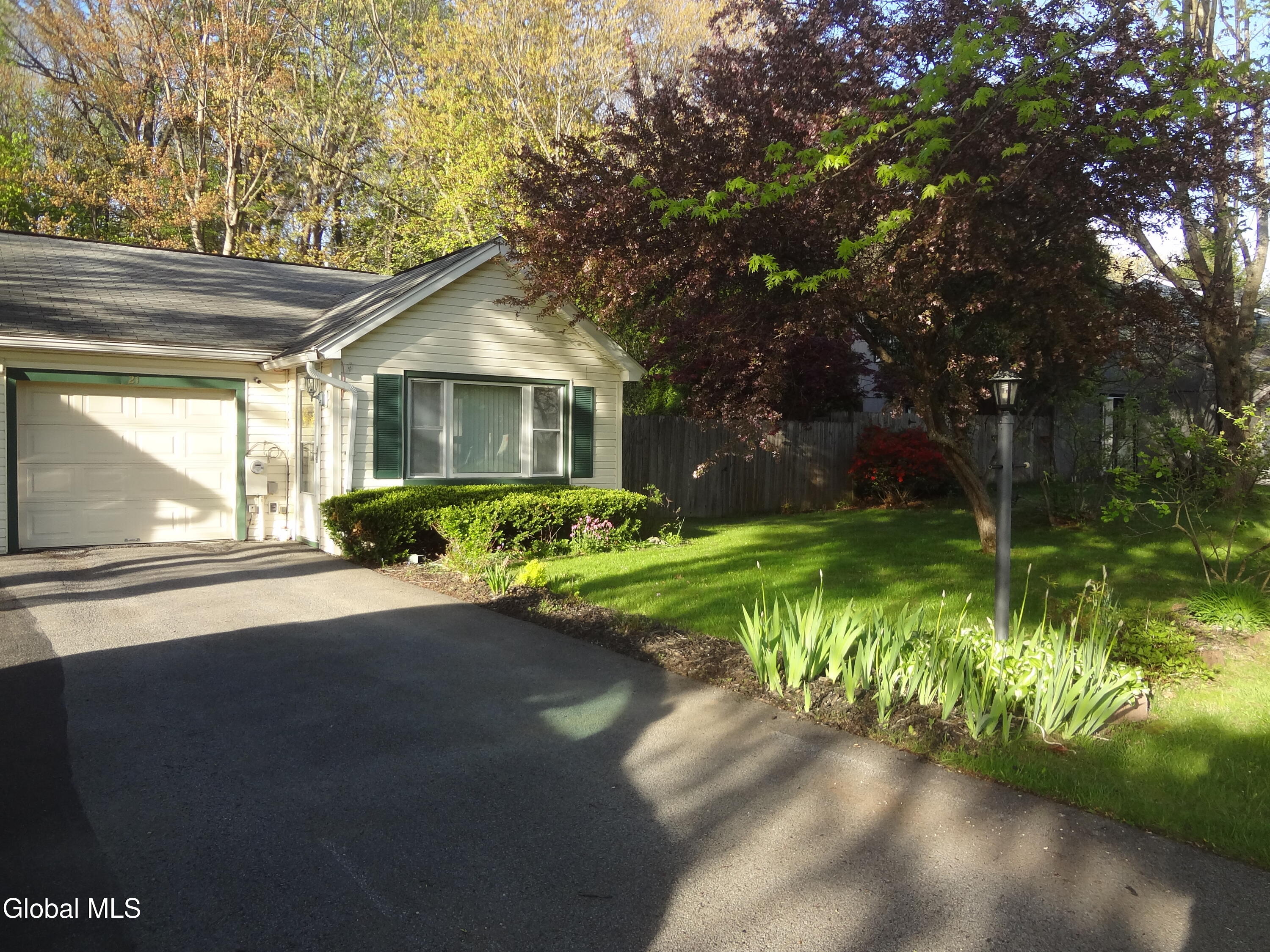 21A Woodcliffe Drive Clifton Park NY 12065