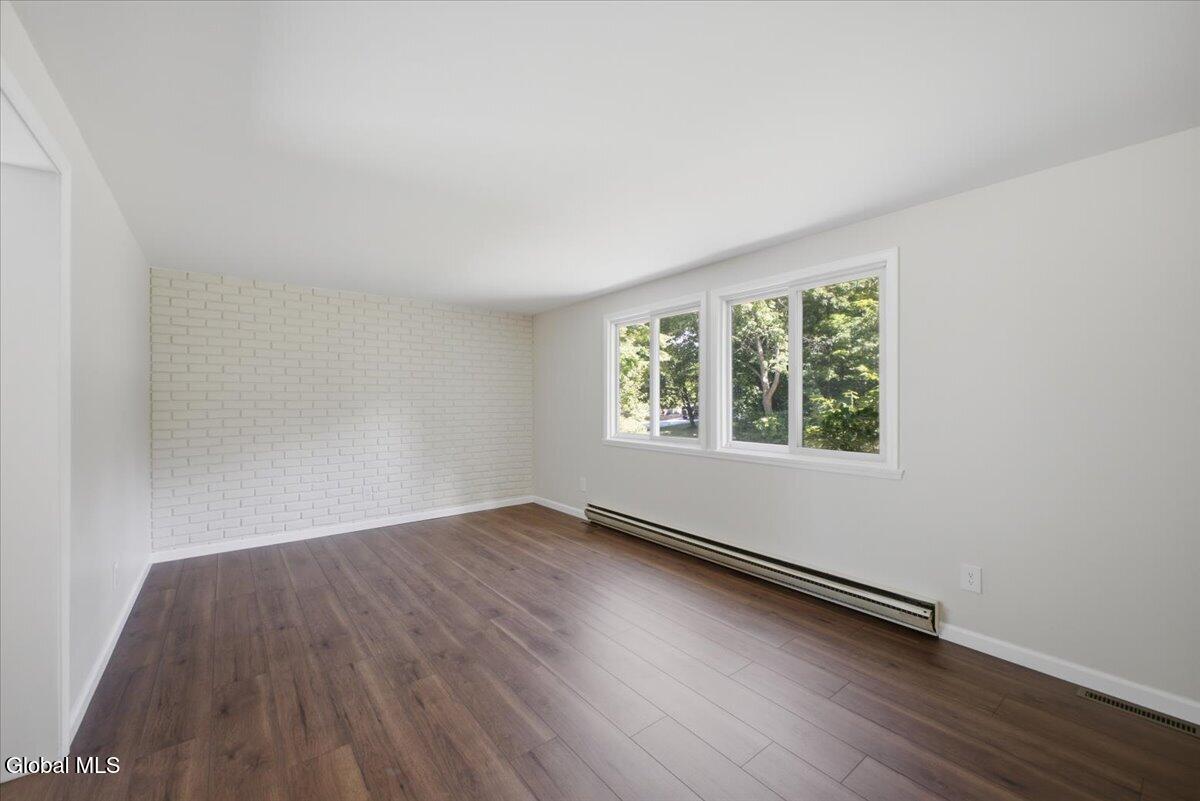 106 Forest Drive Gansevoort NY 12831