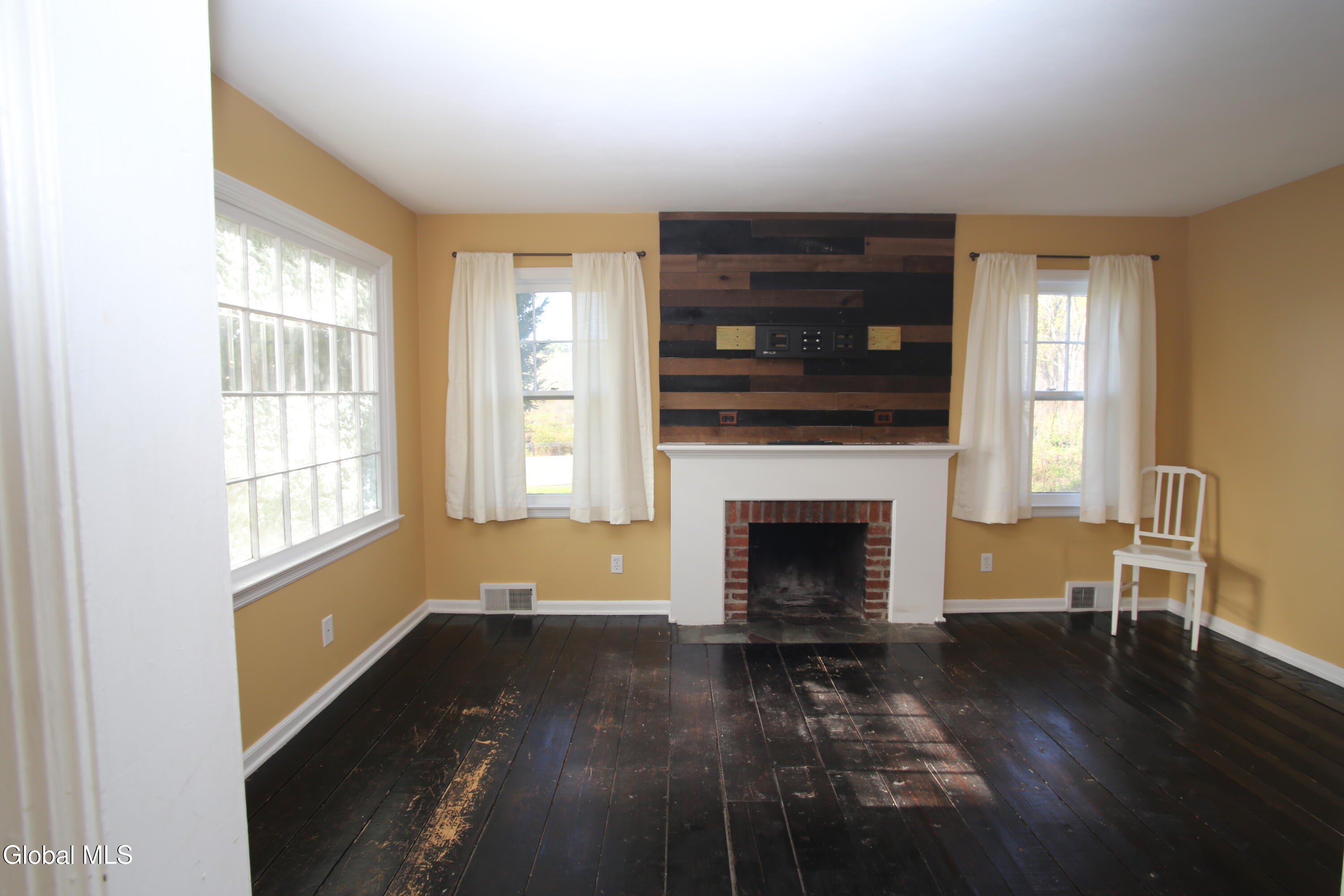 1 Western Avenue Feura Bush NY 12067