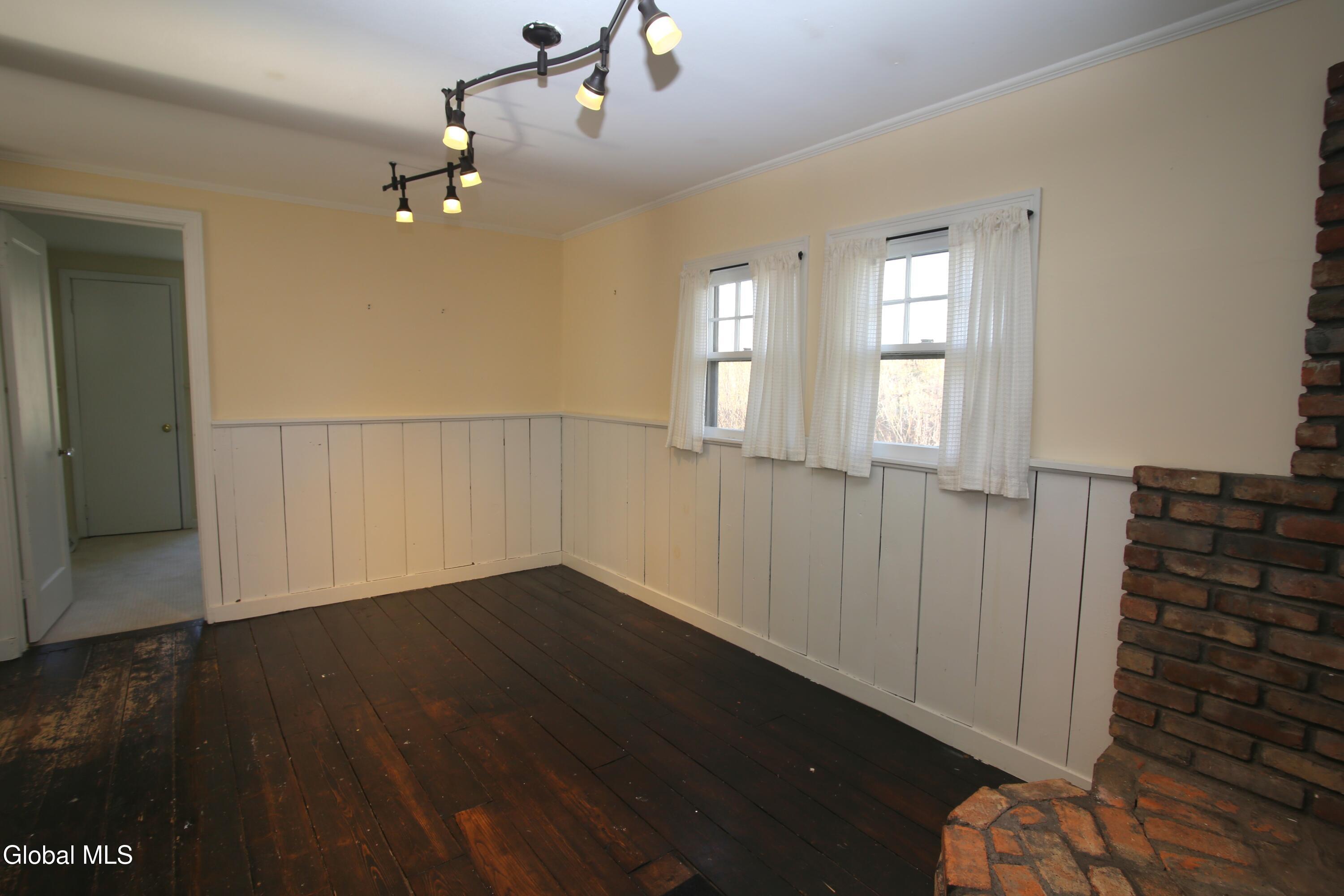 1 Western Avenue Feura Bush NY 12067