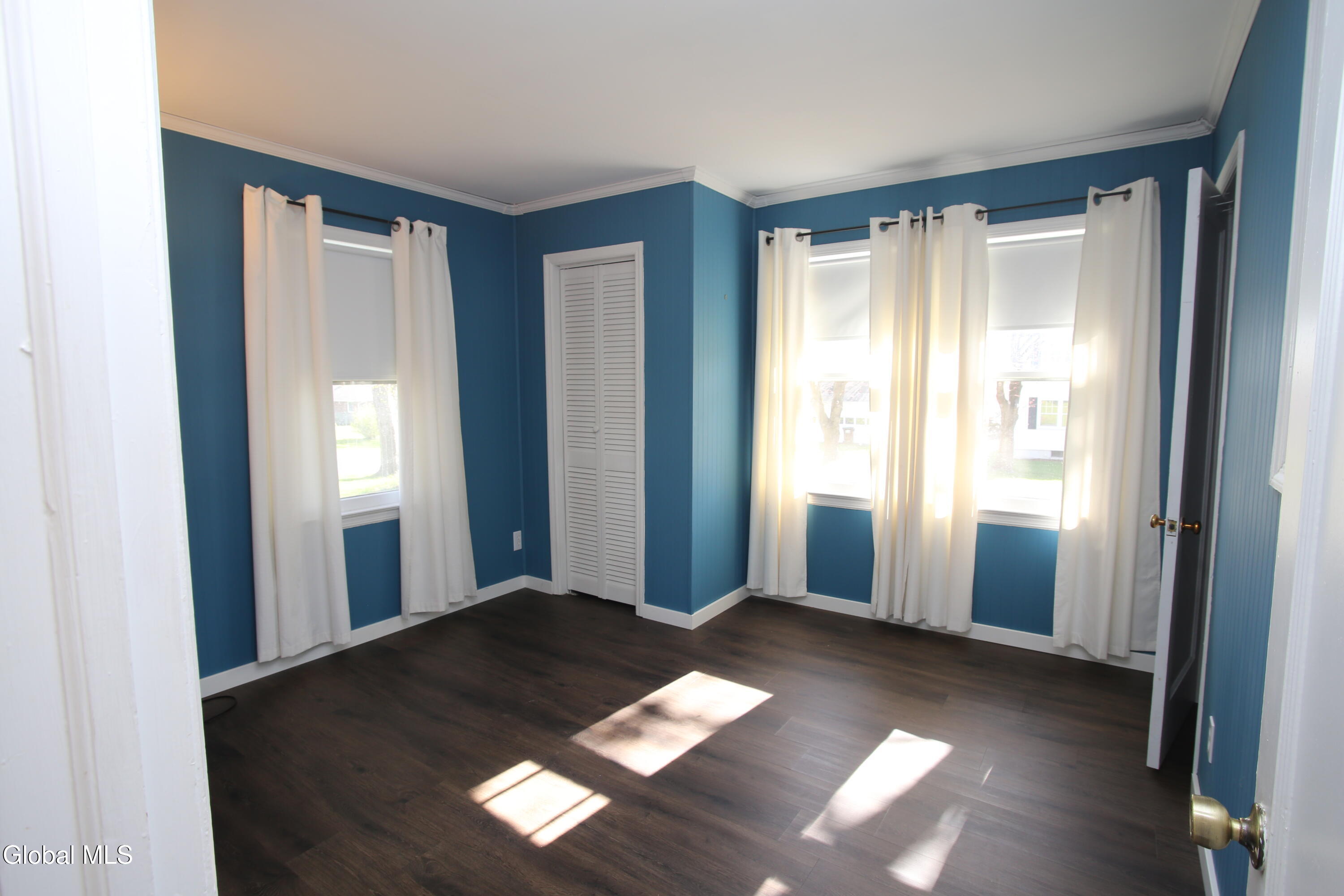 1 Western Avenue Feura Bush NY 12067