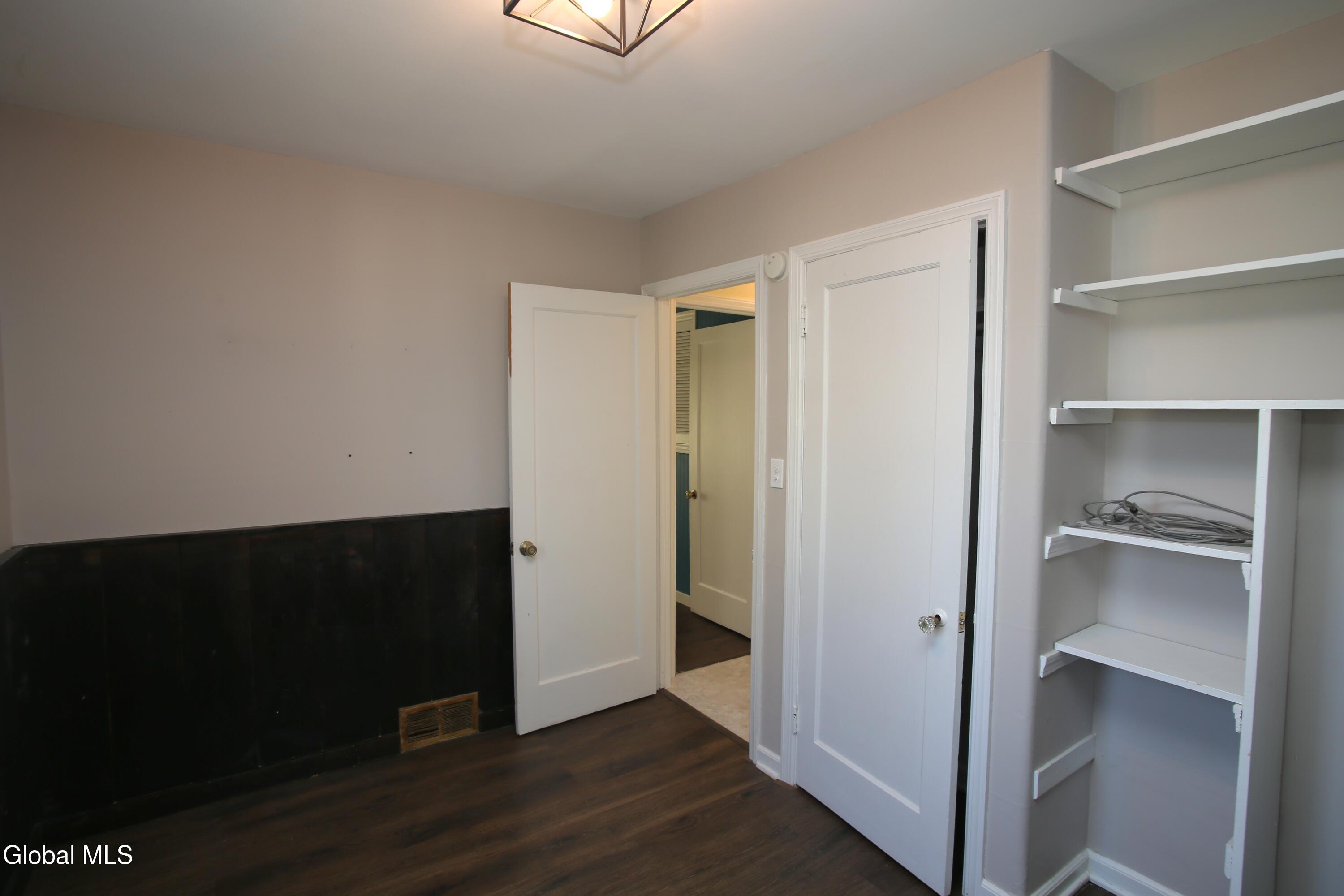 1 Western Avenue Feura Bush NY 12067