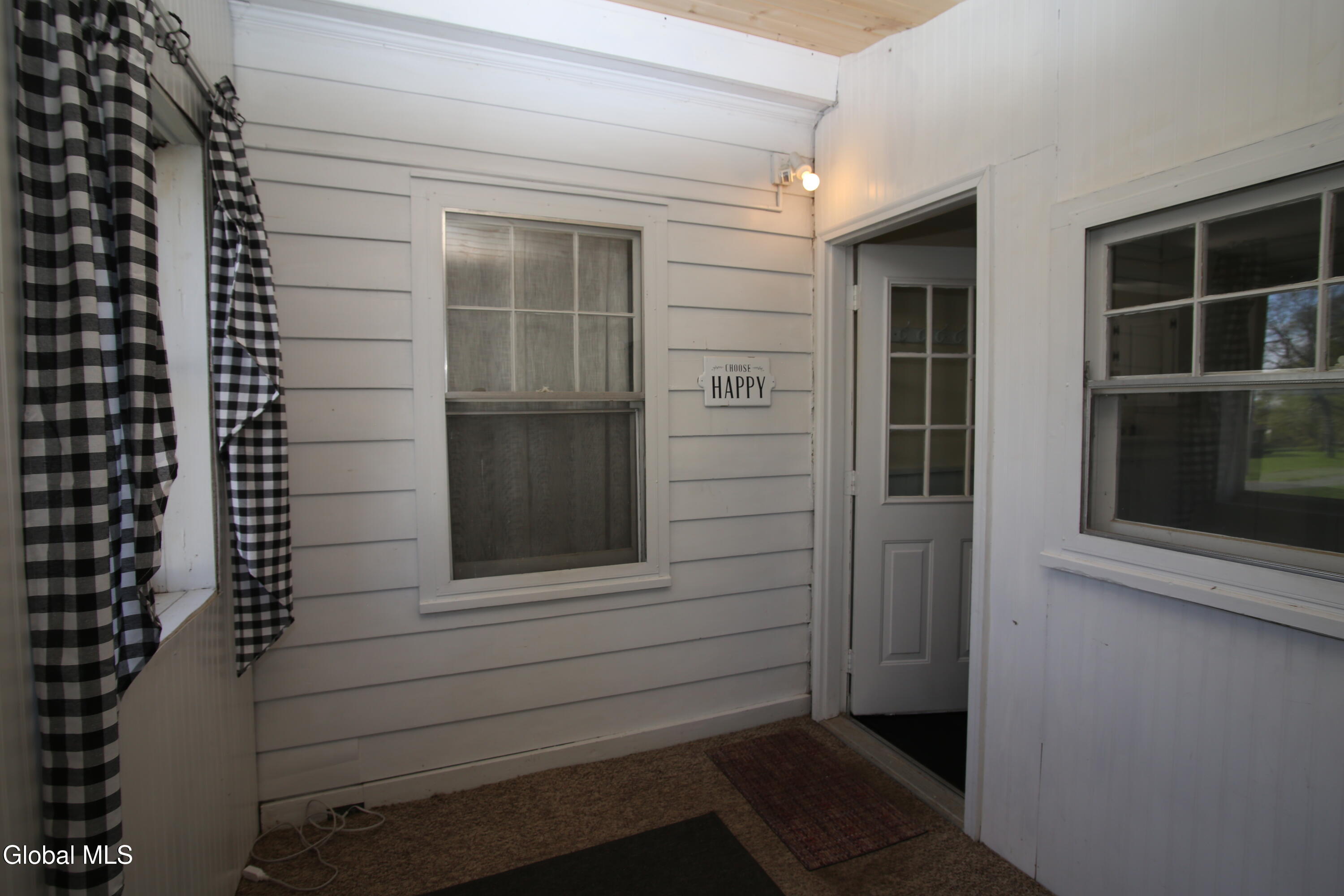 1 Western Avenue Feura Bush NY 12067
