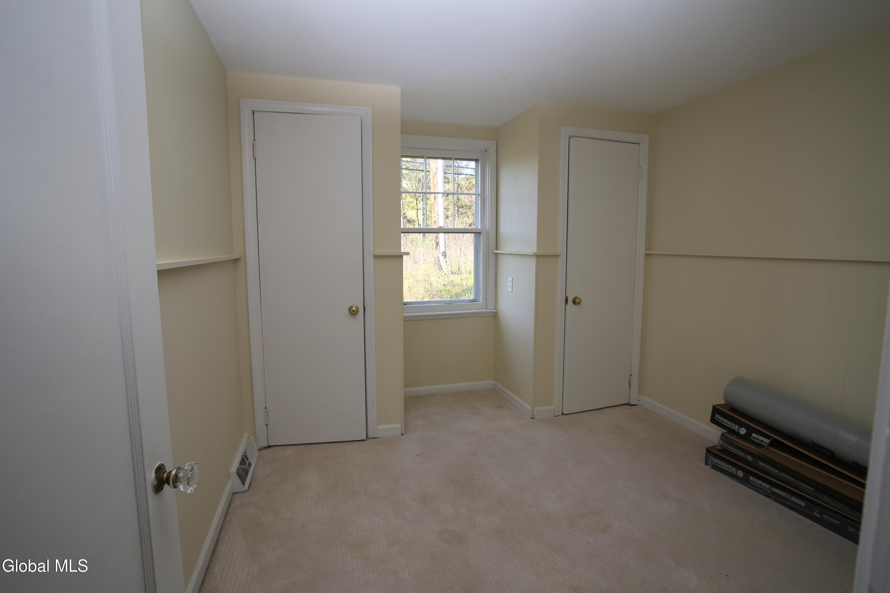 1 Western Avenue Feura Bush NY 12067