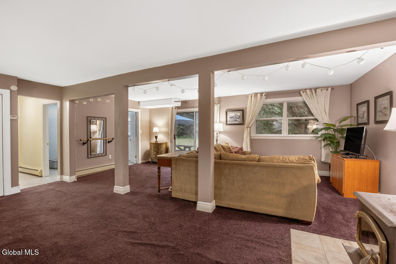 7 Glenwood Drive Saratoga Springs NY 12866