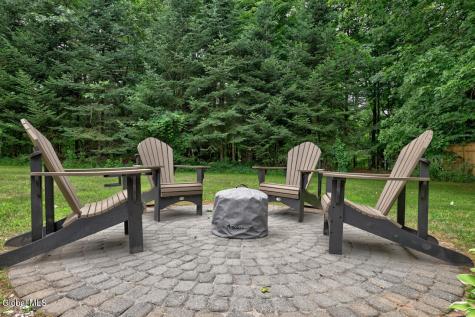 7 Glenwood Drive Saratoga Springs NY 12866