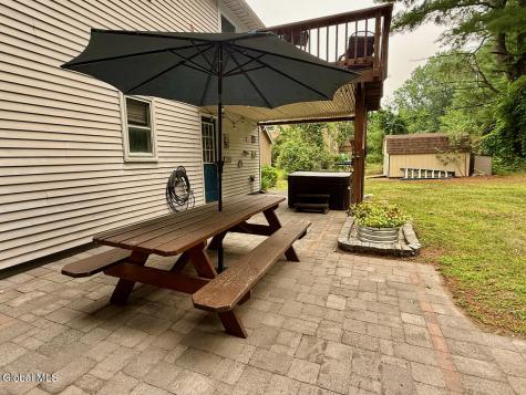 7 Glenwood Drive Saratoga Springs NY 12866