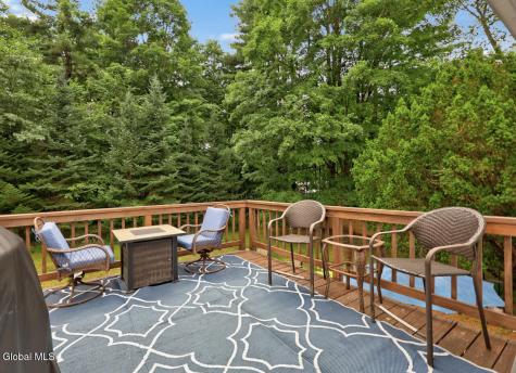 7 Glenwood Drive Saratoga Springs NY 12866