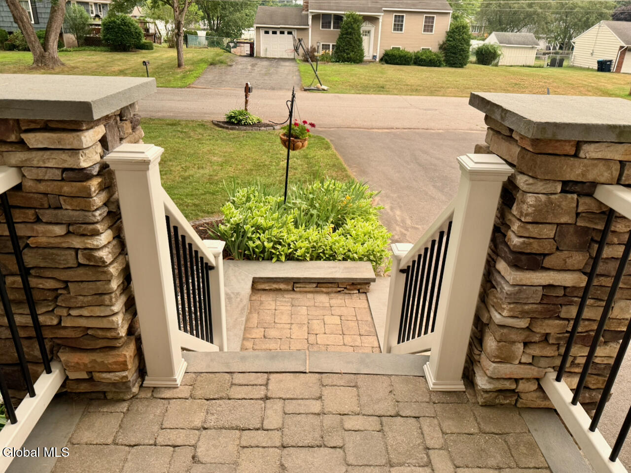 7 Glenwood Drive Saratoga Springs NY 12866