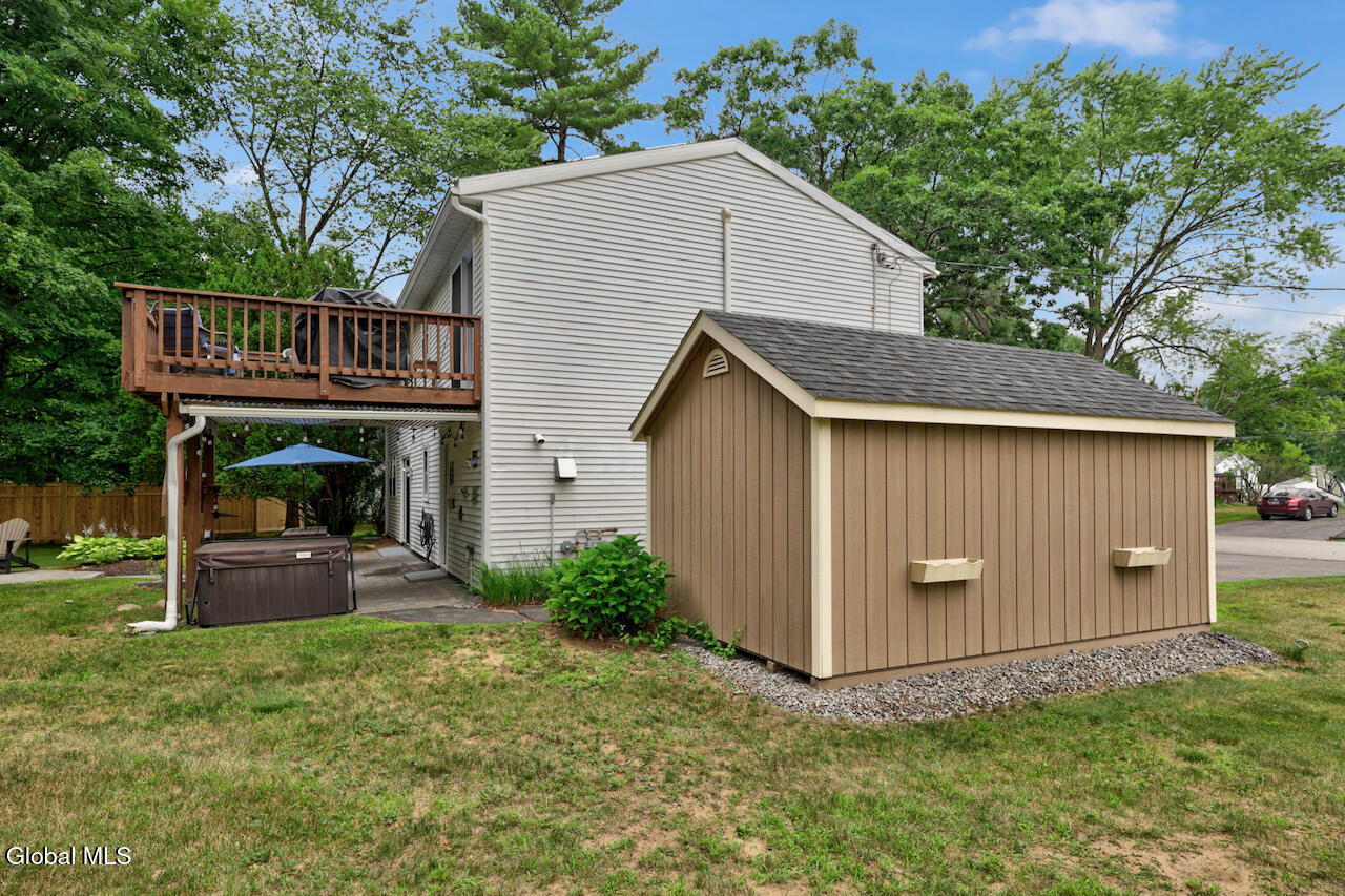 7 Glenwood Drive Saratoga Springs NY 12866