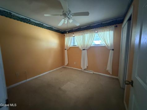 112 Country Ridge Court Amsterdam NY 12010